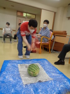 ④